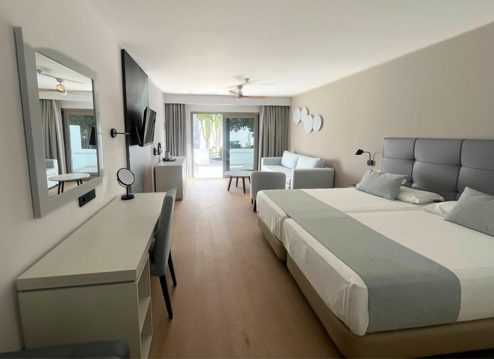 Hotel Las Costas Puerto del Carmen  Kültér fotó